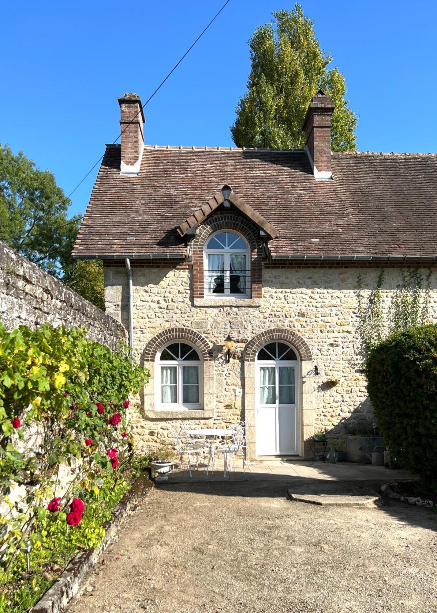 Charmante Maisonette A Arconnay Luaran gambar